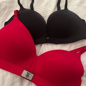 Victoria’s Secret bras no wire
